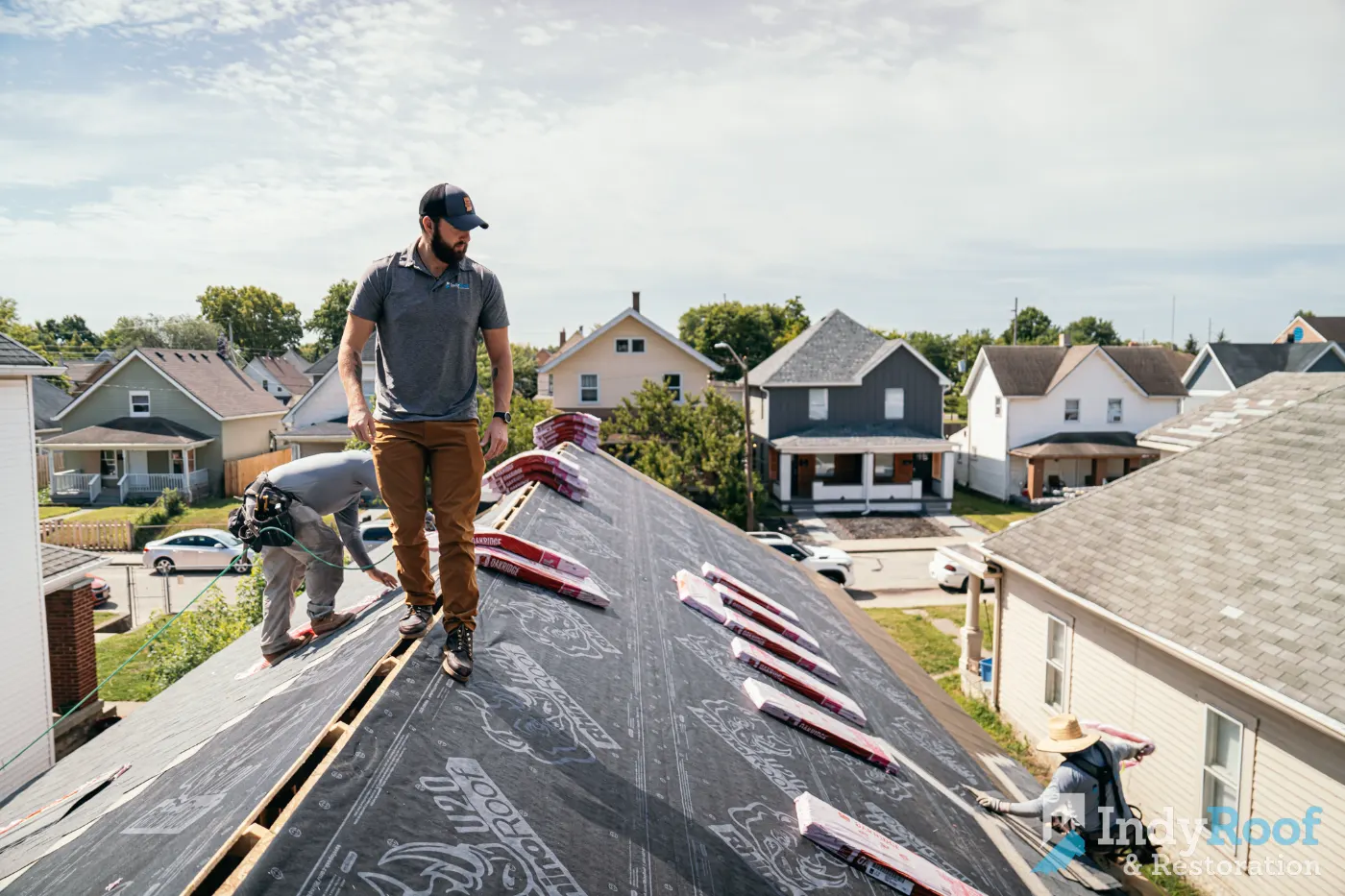 Emergency tarping on a Glenns Valley roof